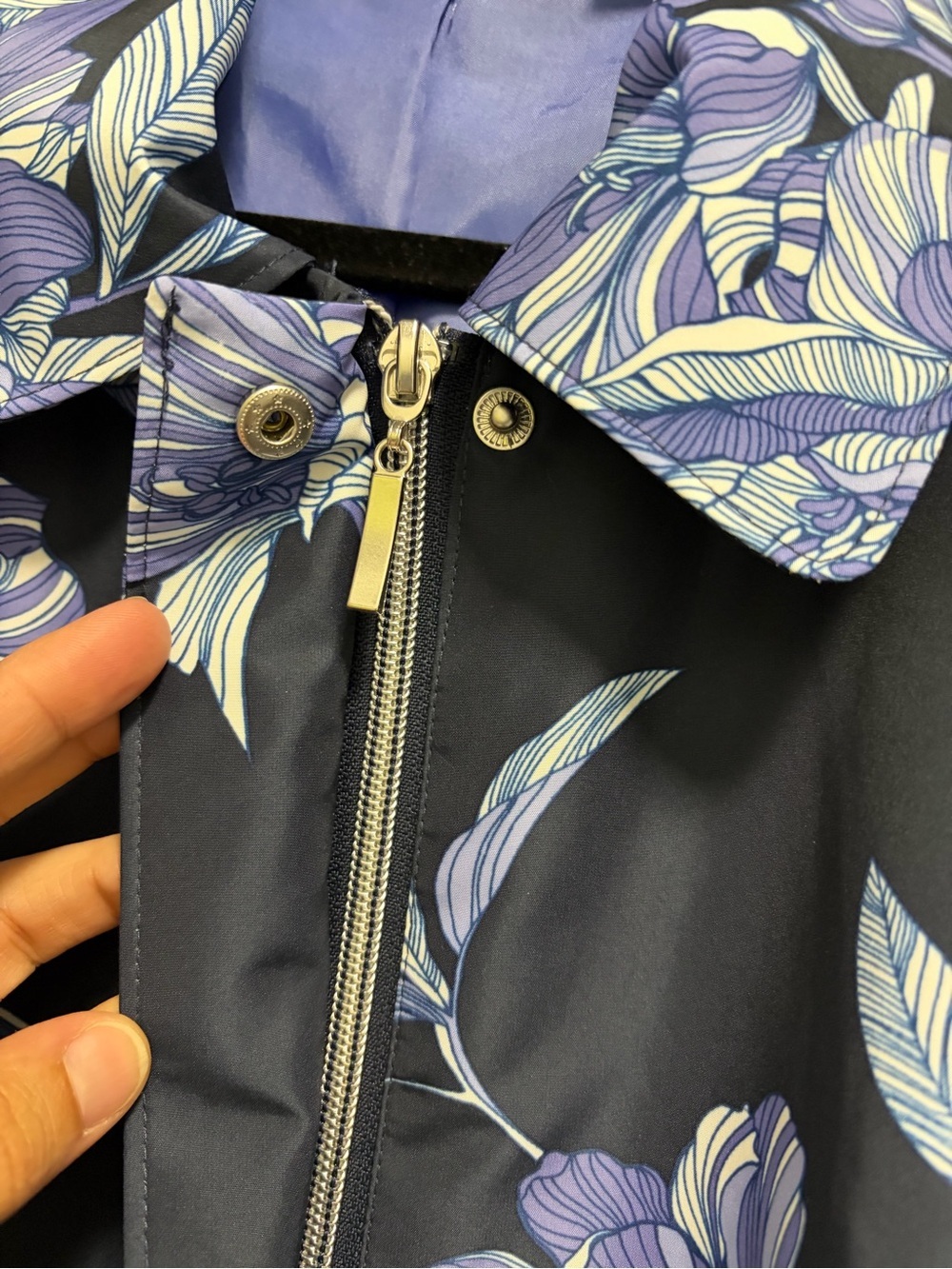 Chico's Navy and Periwinkle Floral Jacket - Picture 5 of 13